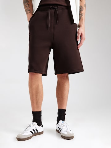 WEEKDAY - Loosefit Pantalón en marrón: frente