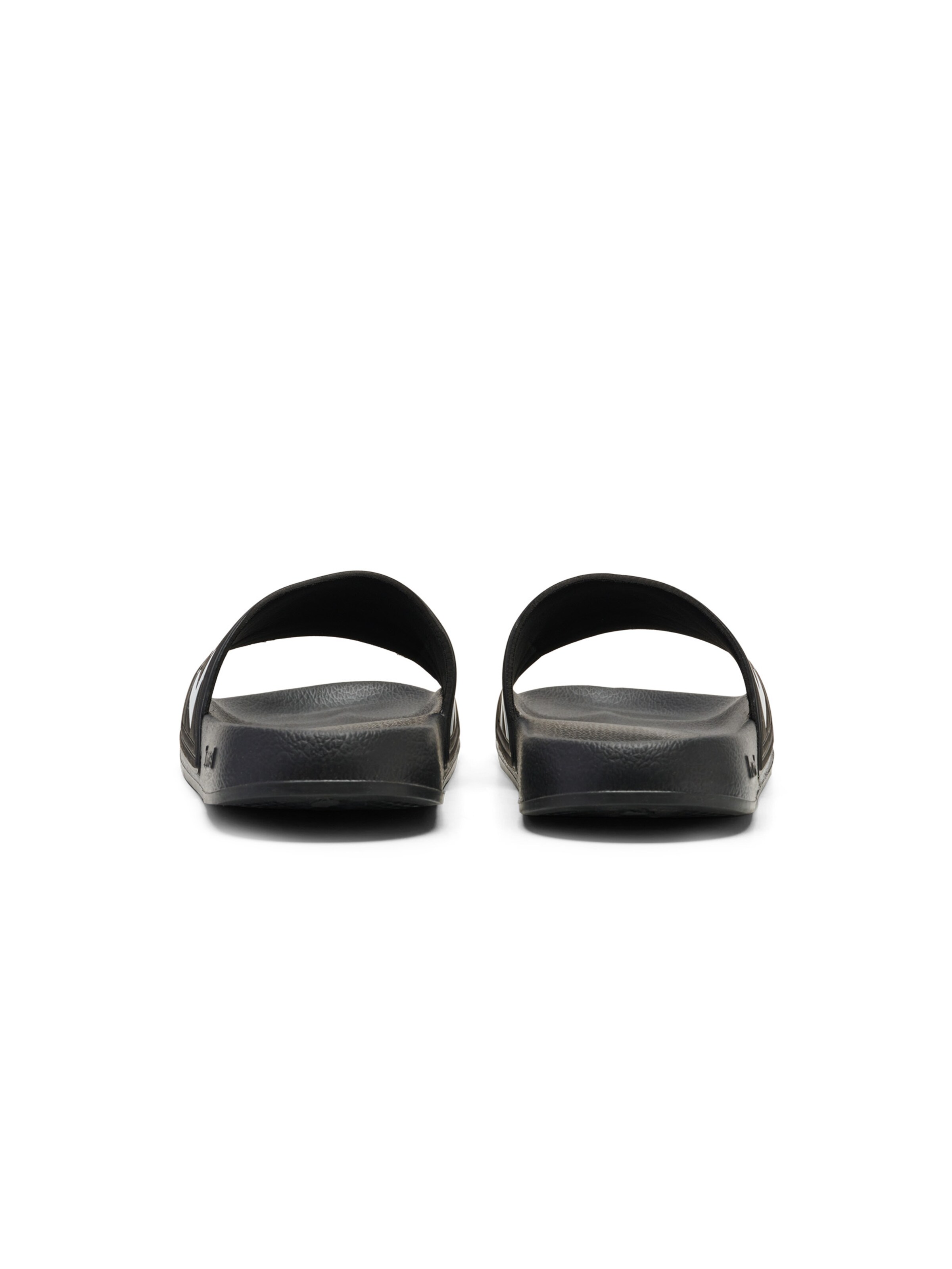 Hummel Beach & swim shoe in Black