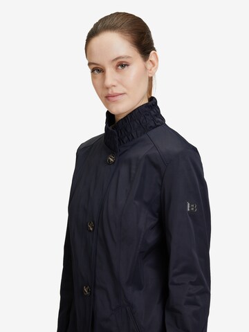 Veste mi-saison Betty Barclay en bleu