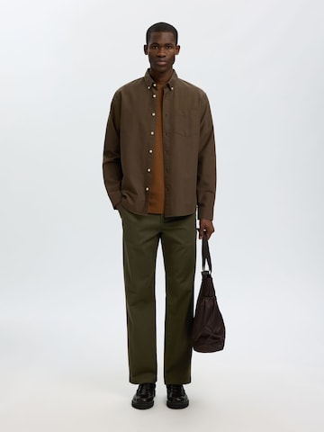 Regular Pantalon chino 'SLMMiles' SELECTED en vert