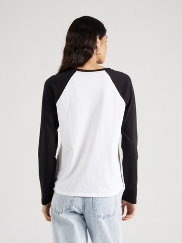 VANS Shirt 'Flying' in Schwarz