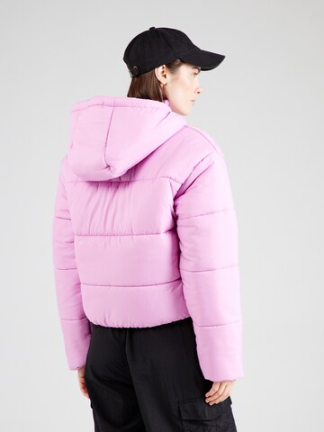 Giacca invernale 'CLSC' di Nike Sportswear in rosa