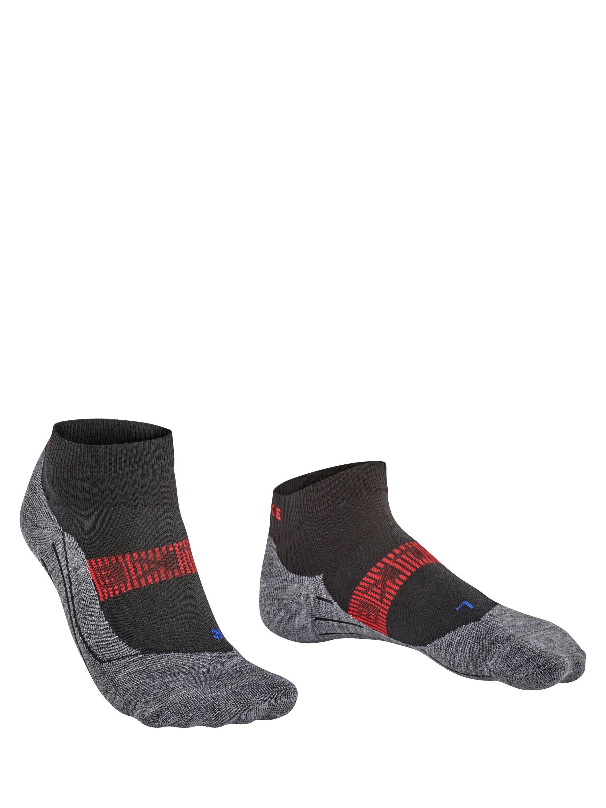 FALKE Athletic Socks 'RU4 Endurance Cool Short' in Black