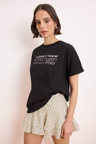 Trendyol Shirt in Black: front
