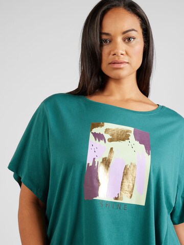 ONLY Carmakoma T-Shirt in Grün