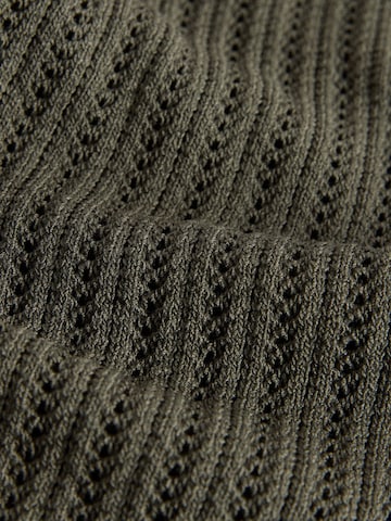The Set Stricktop in Braun