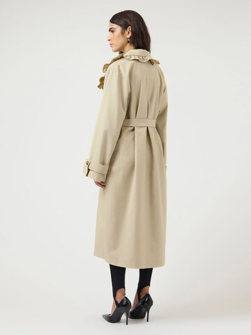 YAS Tussenmantel 'YASElsana' in Beige