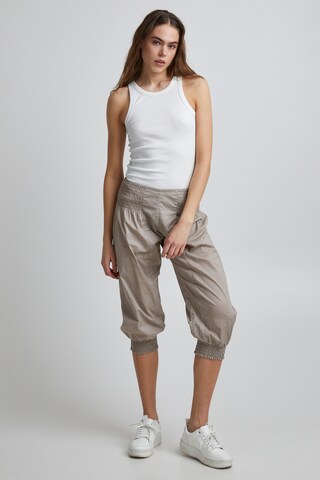 PULZ Jeans Tapered Hose 'JILL' in Grau