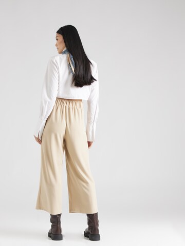 QS - Pierna ancha Pantalón plisado en beige