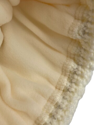 Kumixi Beanie 'Set' in White