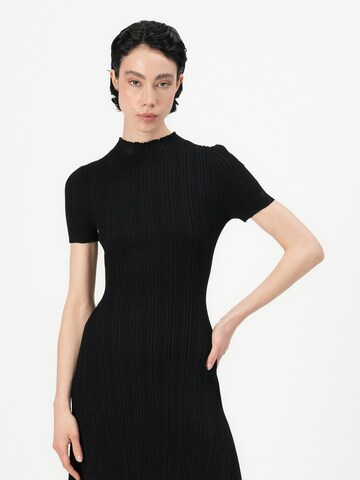 HUGO - Vestido de punto 'Sareplyk' en negro