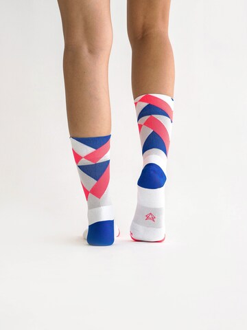 INCYLENCE Athletic Socks 'PEAKS' in Red