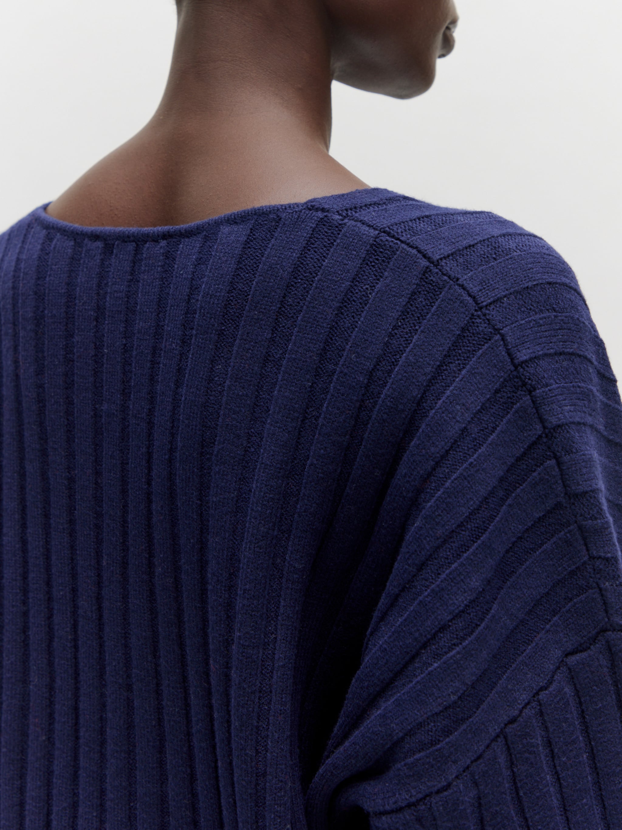 EDITED Produkte Pullover 'Thamara' blau