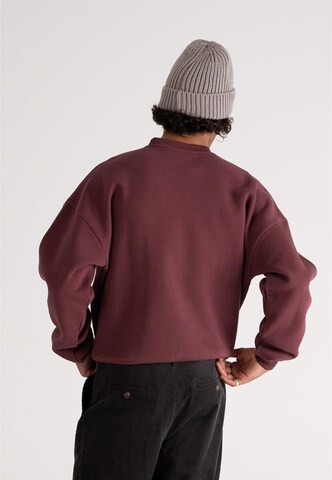 Prohibited Sweatshirt 'Legacy' in Purple