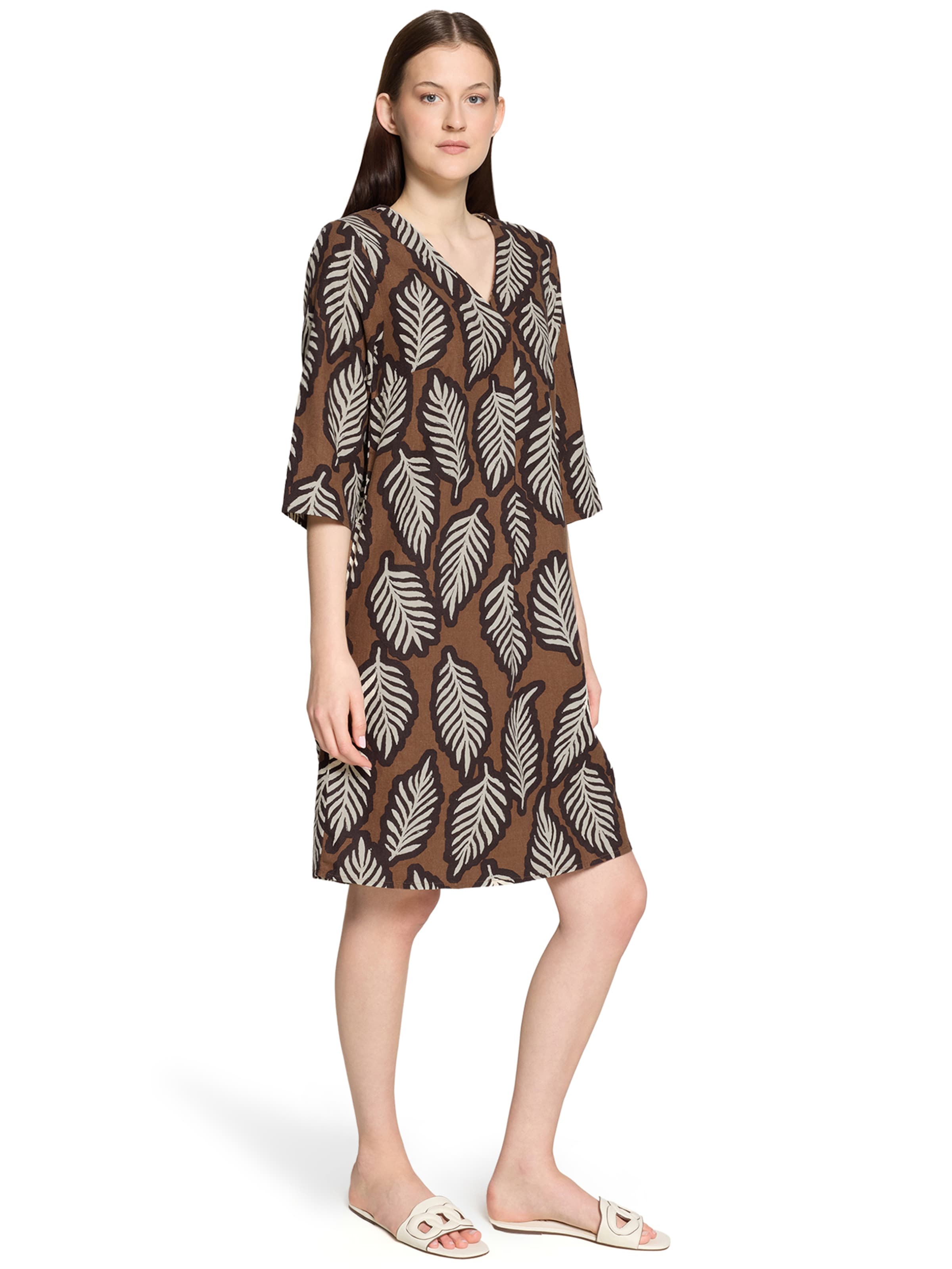 Cartoon Kleid in Braun