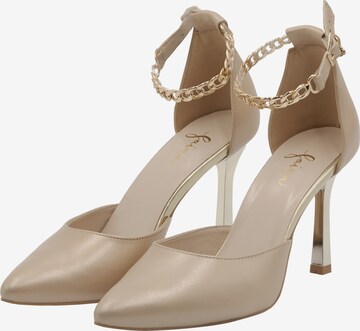 faina Slingback Pumps in Beige