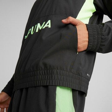 PUMA Sportjacke in Schwarz