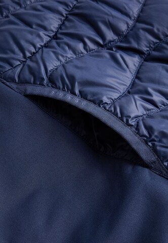 PEAK PERFORMANCE Outdoorjas 'Helium Down' in Blauw