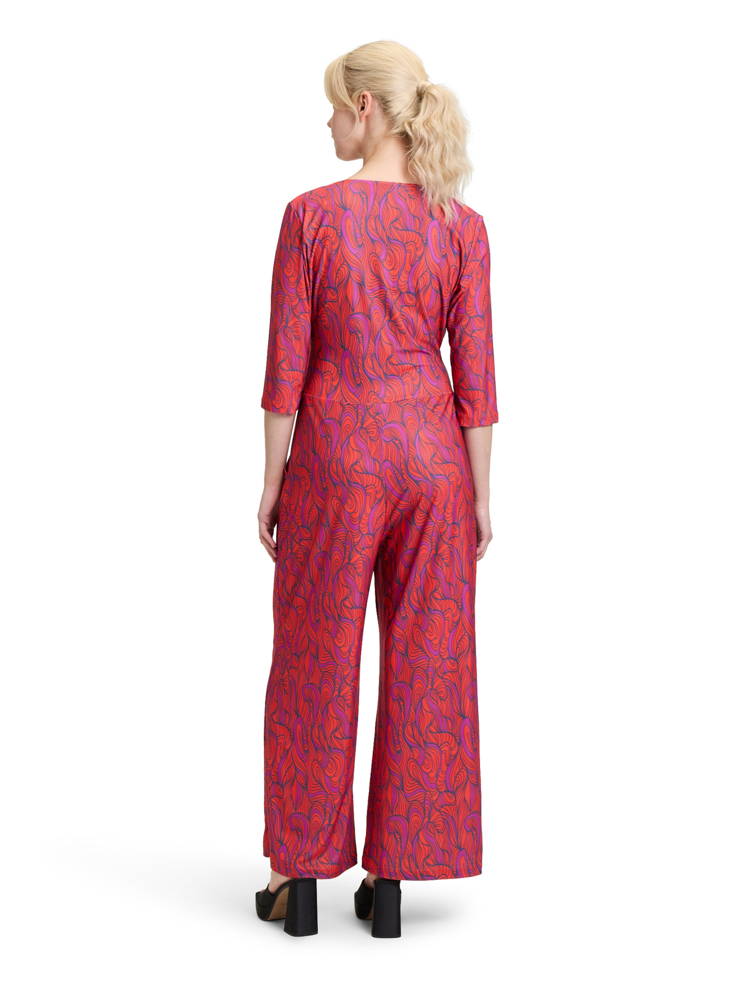 Tuta jumpsuit di Cartoon in rosa