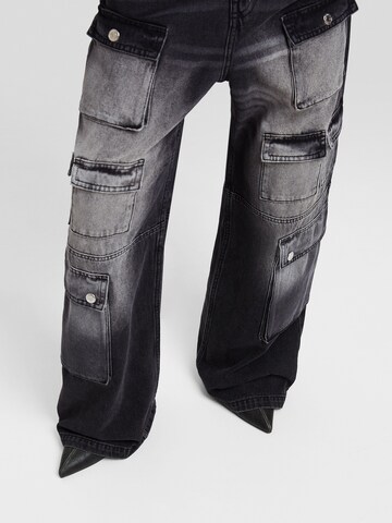 Wide leg Jeans cargo di Bershka in nero