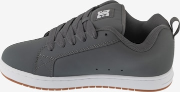 Sneaker bassa 'DC Court Graffik' di DC Shoes in grigio: frontale