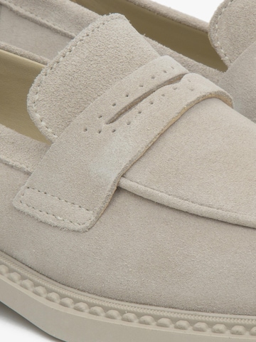 Estro Moccasin '09-3453' in Beige