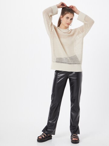 Monki Pullover in Weiß