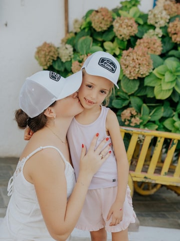 Blackskies Cap 'Race Baseball Cap Kids White' in White