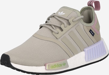 Baskets basses 'NMD R1' ADIDAS ORIGINALS en gris : devant