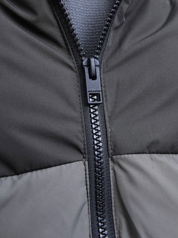 JACK & JONES Between-season jacket 'JJMAZE' in Grey