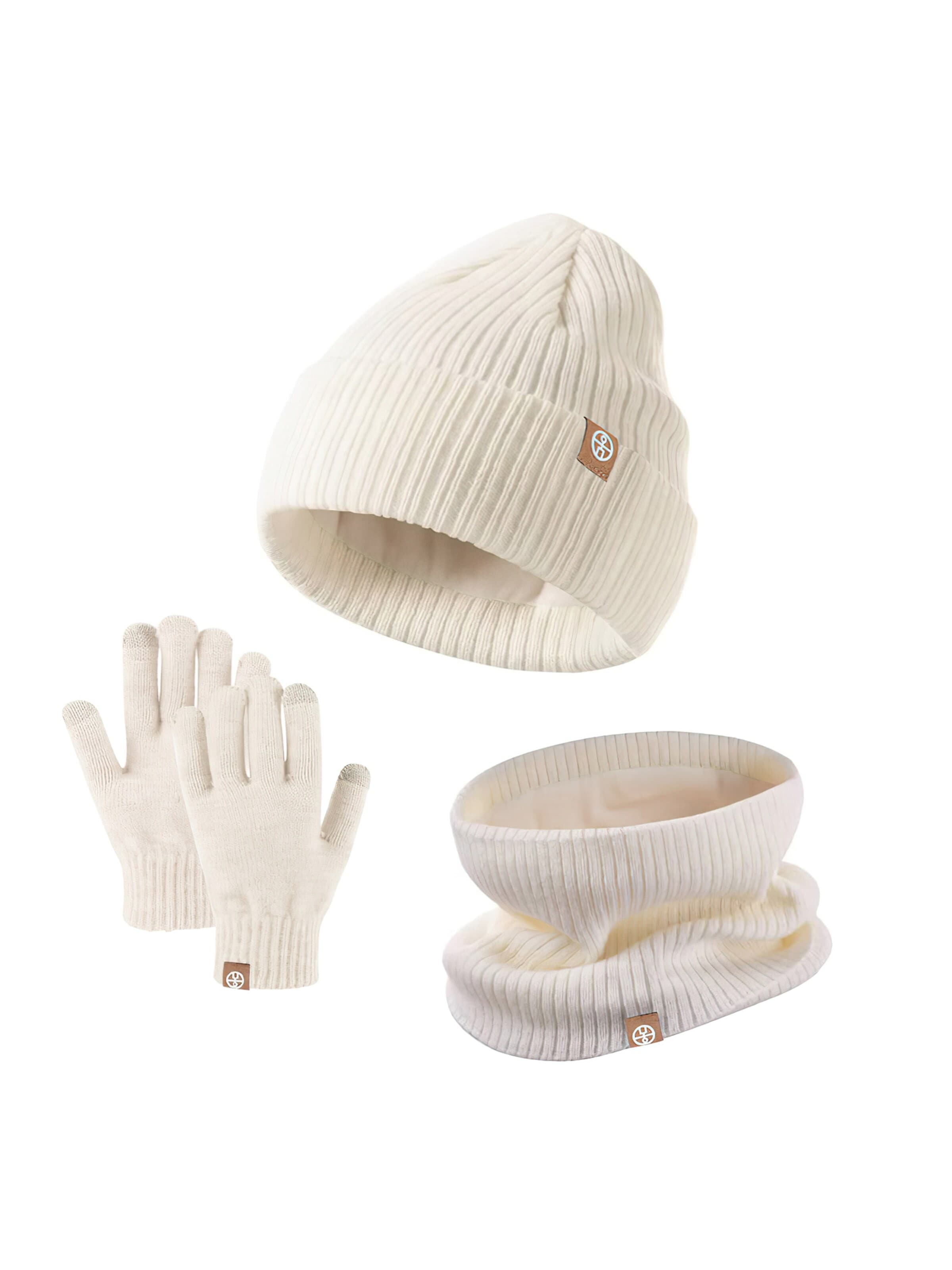 Magicshe Beanie in White: front