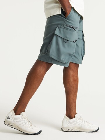 Regular Pantalon 'Rift.S Flow' CHASIN' en vert