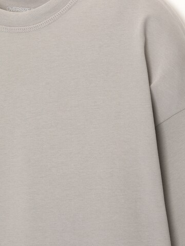 T-Shirt Pull&Bear en gris