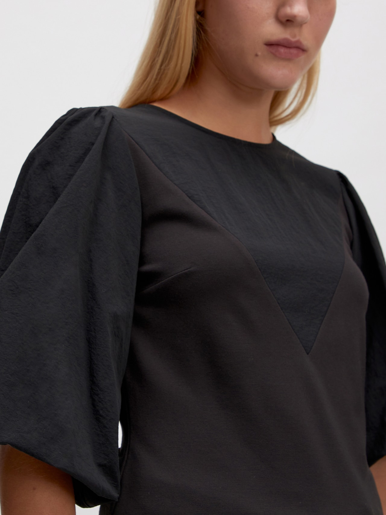 EDITED Oversized shirt 'Ladina' Zwart