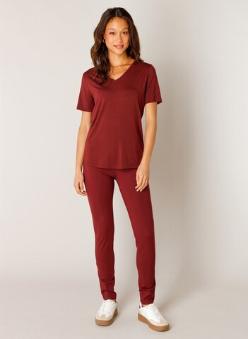 BASE LEVEL Shirt in Rot