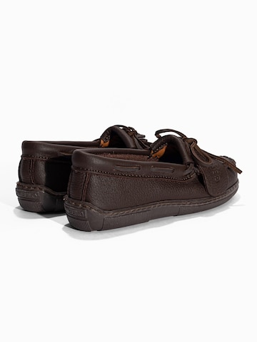Minnetonka Mokaszin 'Moosehide Kilty' - barna