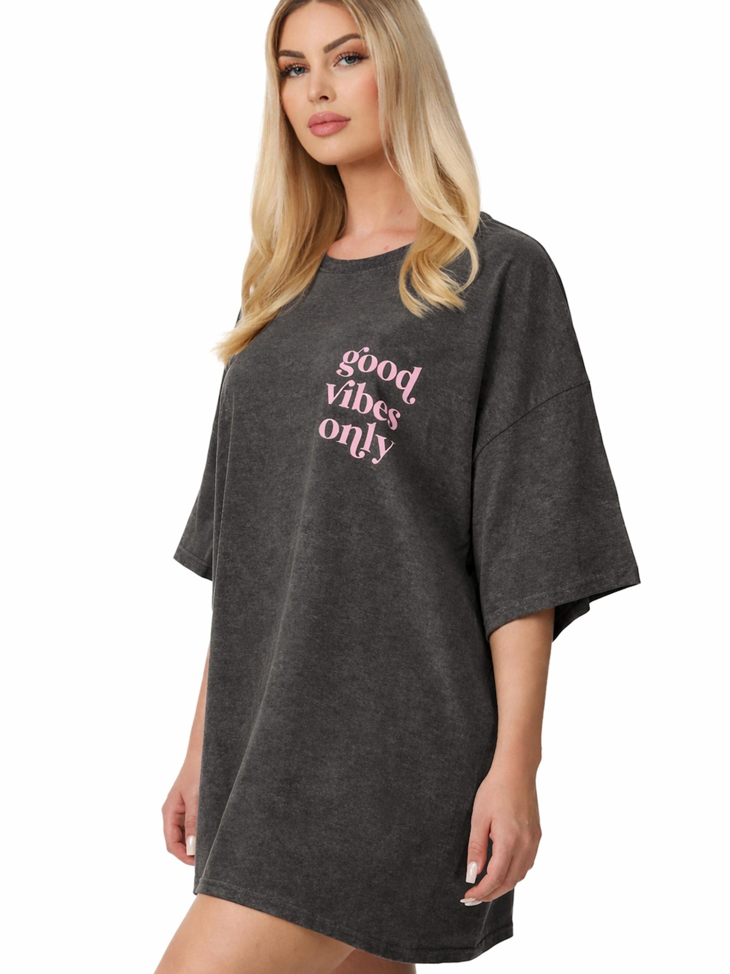 Worldclassca Oversized Shirt 'Oversize T-Shirt' in Grey