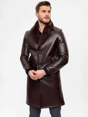 Antioch Winter coat in Brown: front