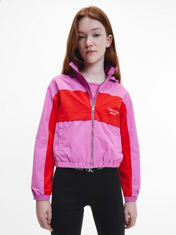 Veste mi-saison Calvin Klein Jeans en rose : devant