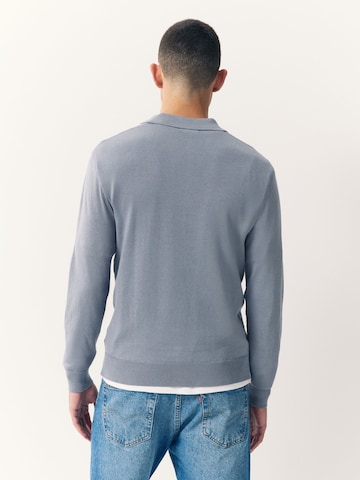 T-Shirt Next en bleu