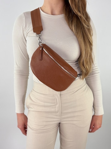 Sacs banane 'MILA medium' lePelou en marron