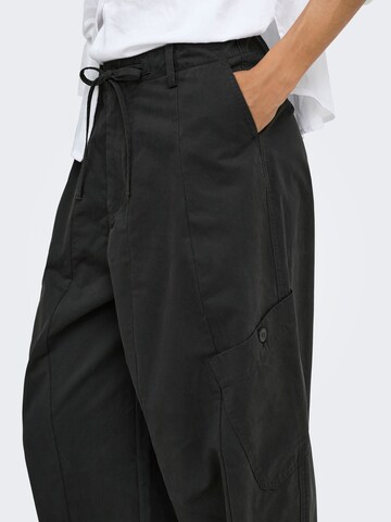 ONLY Regular Cargohose 'VESA' in Grau