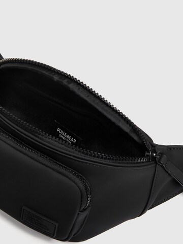 Pull&Bear Gürteltasche in Schwarz