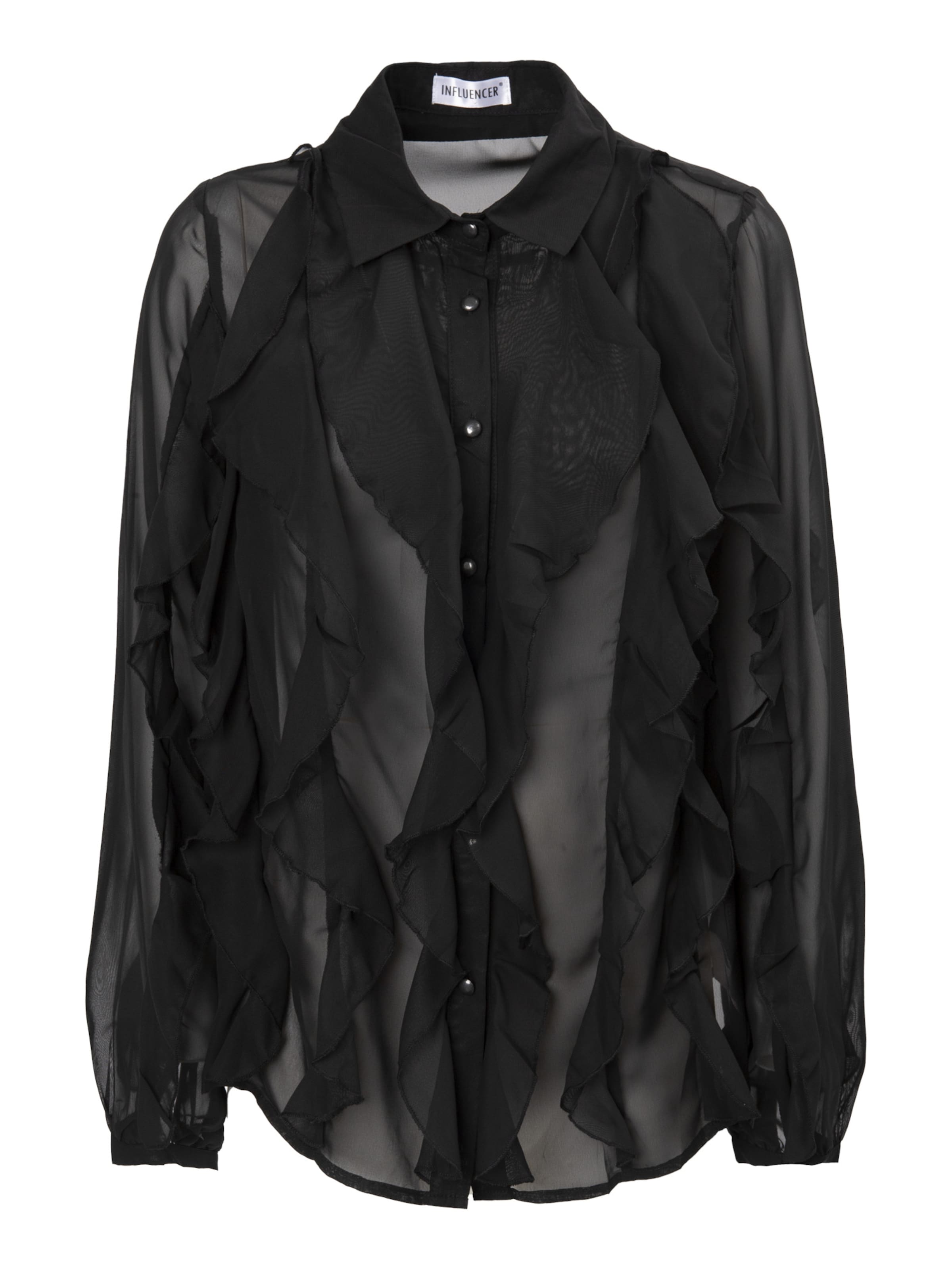 Influencer Blouse in Black: front