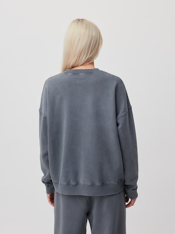 Sweat-shirt 'Nelly' LeGer by Lena Gercke en gris