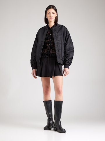 GAP - Blusa en negro