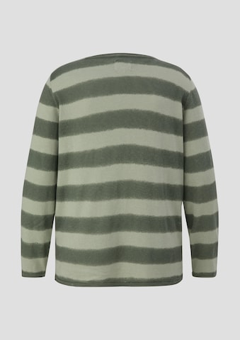 TRIANGLE - Pullover em verde