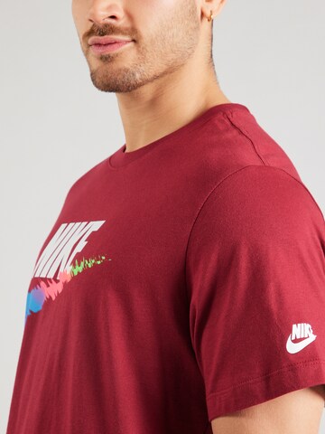 Nike Sportswear Shirt in Red