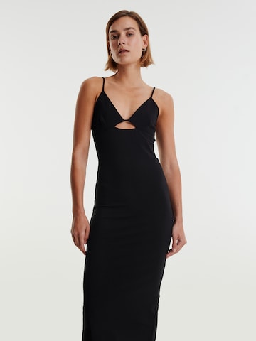 EDITED Dress 'Philia' in Black: front