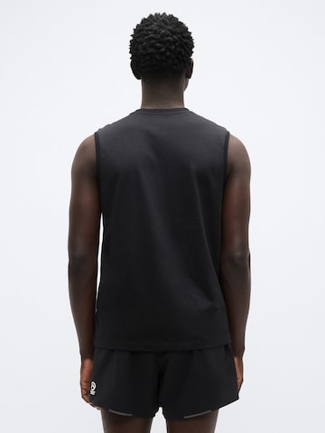 Tricou 'EVOLUTION SIMPLE DOME' de la THE NORTH FACE pe negru